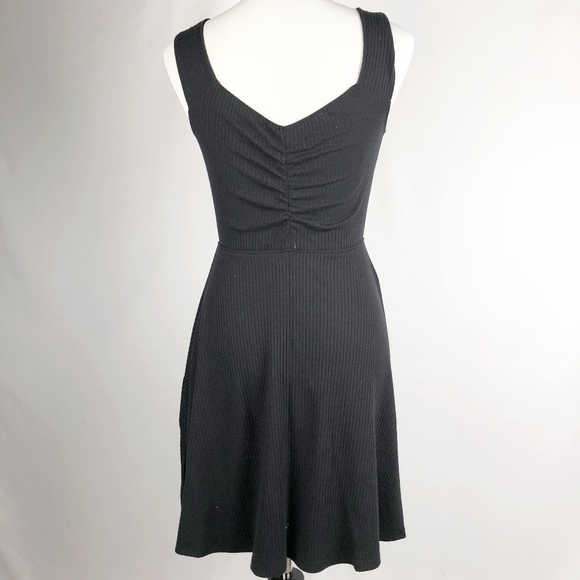 Abercrombie Off the Shoulder Cutout Dress - NWT - Picture 8 of 8